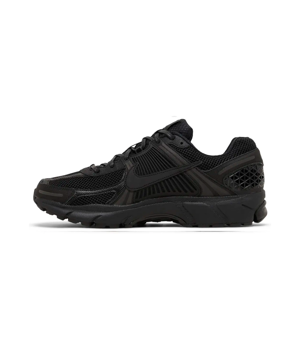 Nike Air Zoom Vomero 5 Triple Black