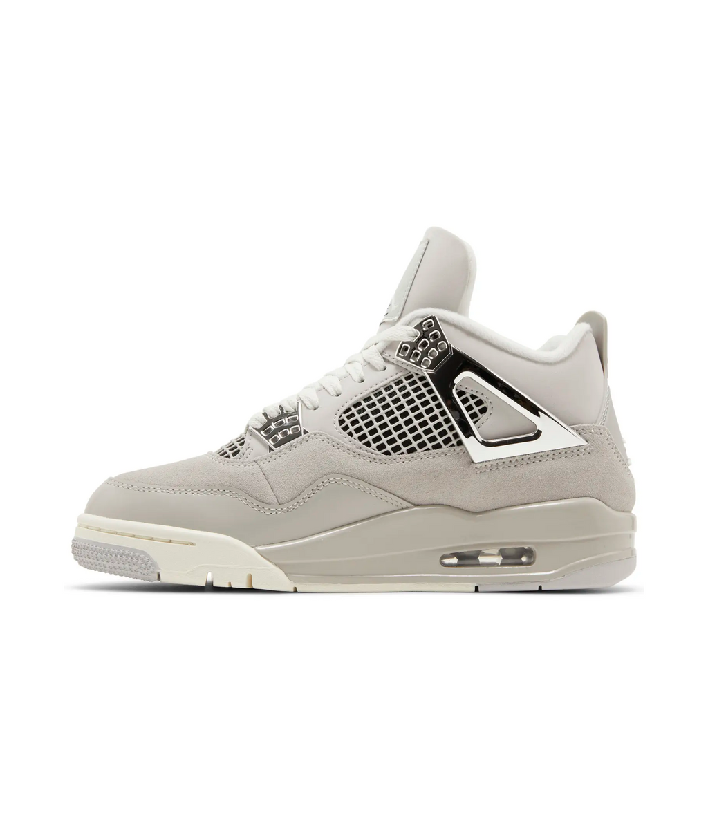 Air Jordan 4 Retro 'Frozen Moments'