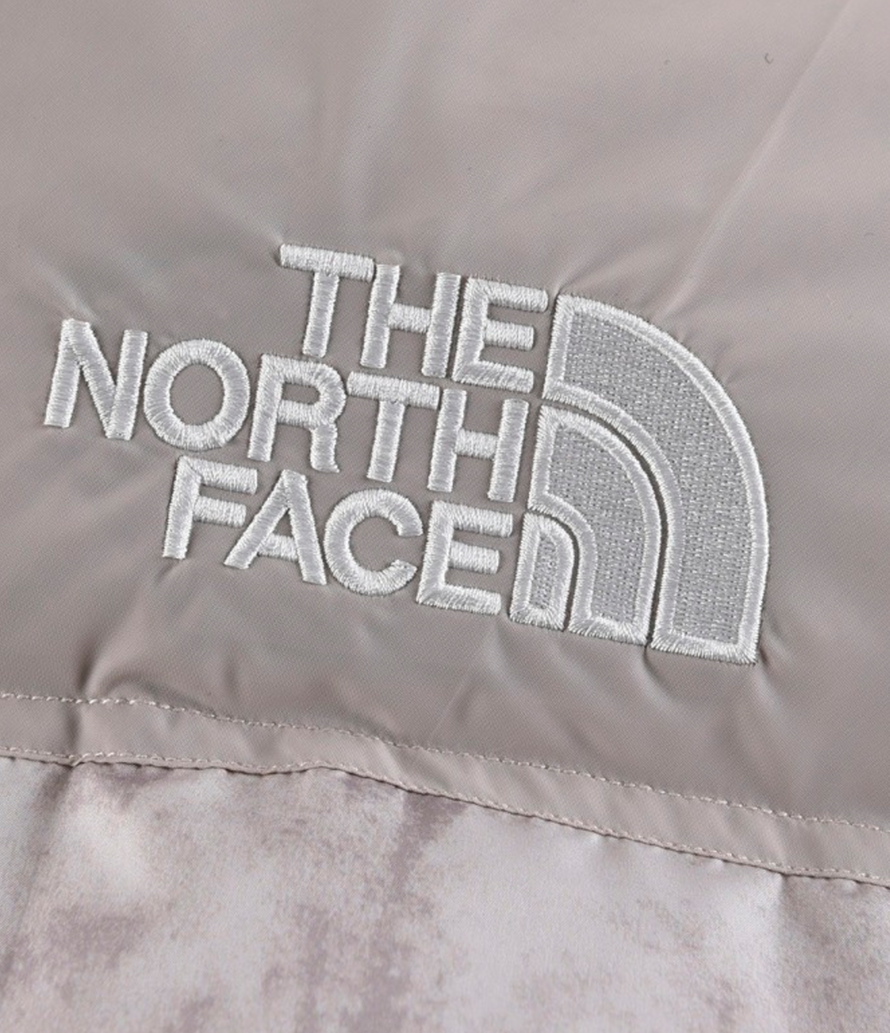 The North Face 1996 Printed Retro Nuptse 700 Fill Packable Jacke