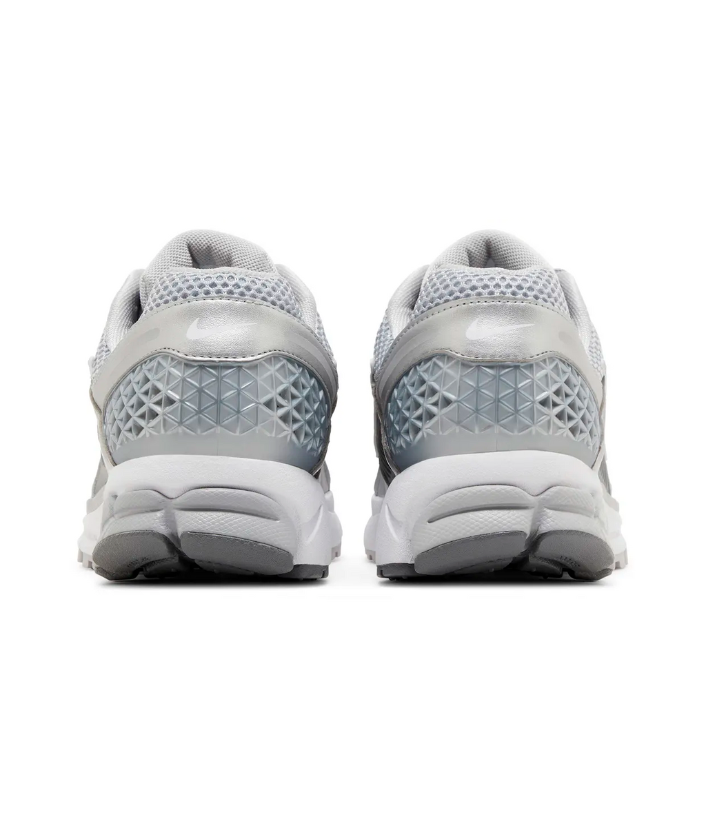 Nike Air Zoom Vomero 5 Gris Lobo