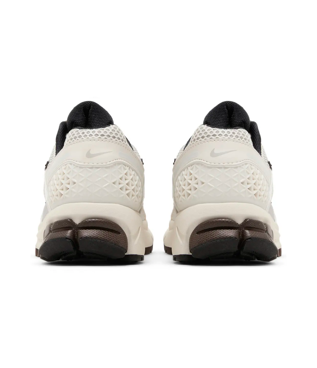 Nike Air Zoom Vomero 5 Phantom