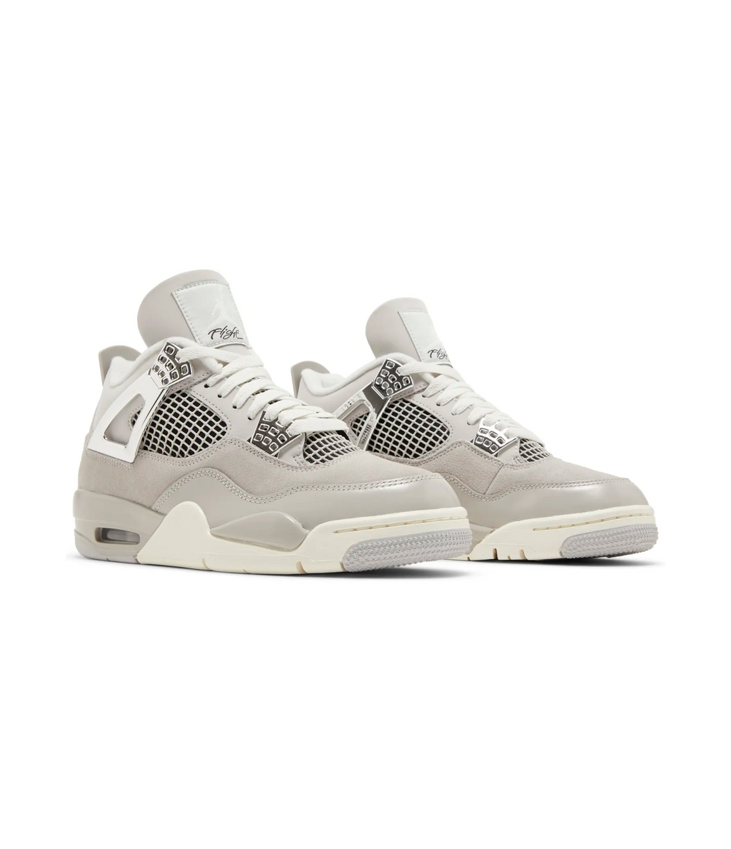 Air Jordan 4 Retro 'Frozen Moments'