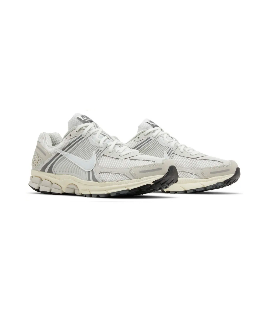 Nike Air Zoom Vomero 5 Platinum Tint