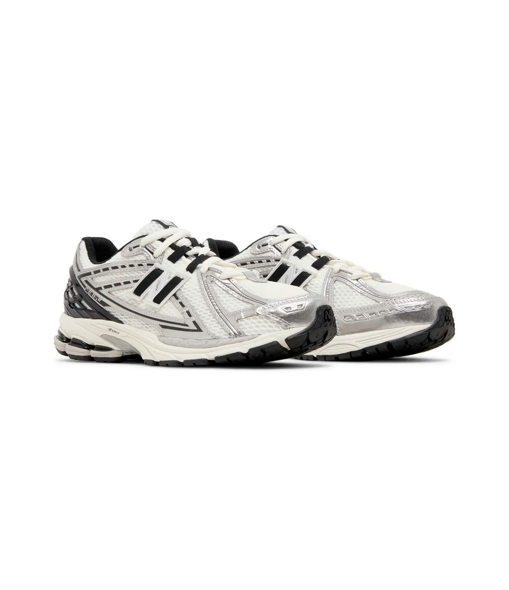 New Balance 1906R 'Silver Metallic Black'